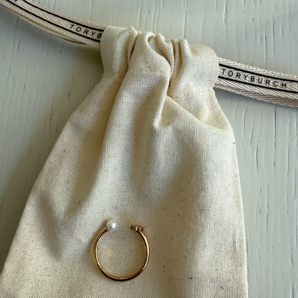 Tory Burch Kira Pearl Ring